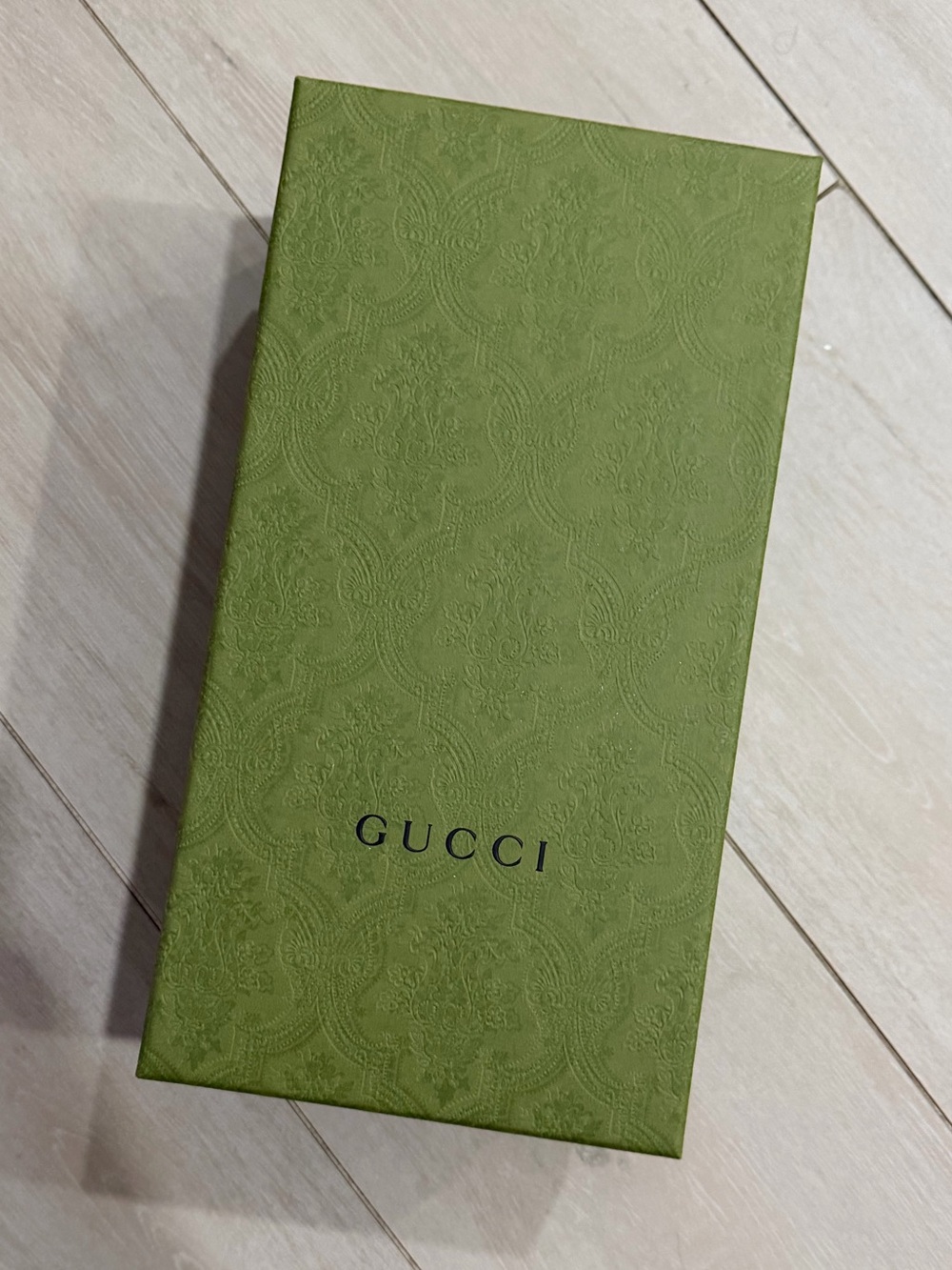 GUCCI Olive Green Textured Box